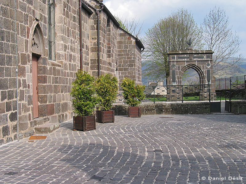 Back to the gallery 4