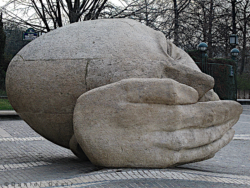 Back to the gallery 10