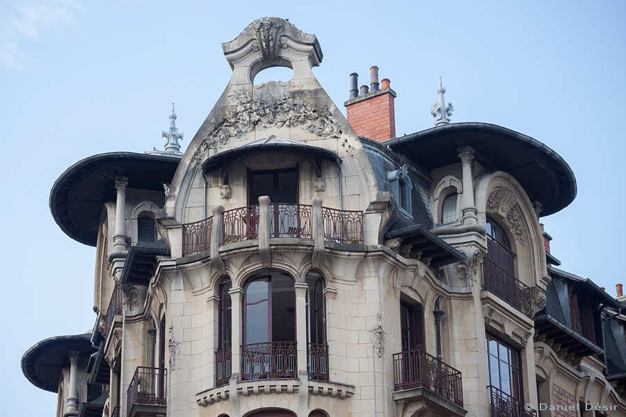 Back to the gallery 21