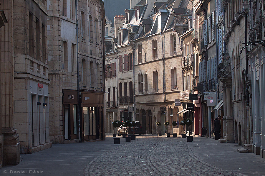 Back to the gallery 21