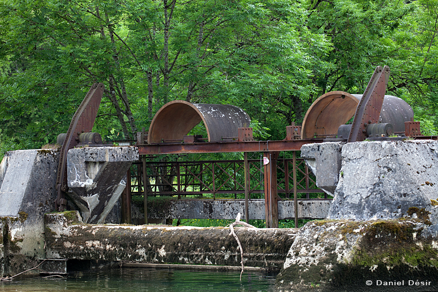 Back to the gallery 22