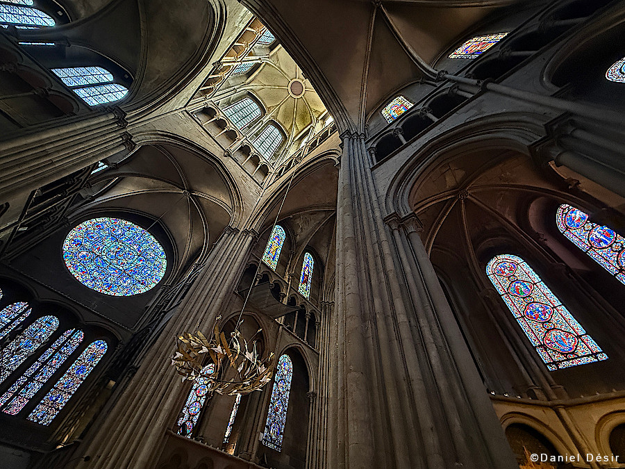 Back to the gallery 37